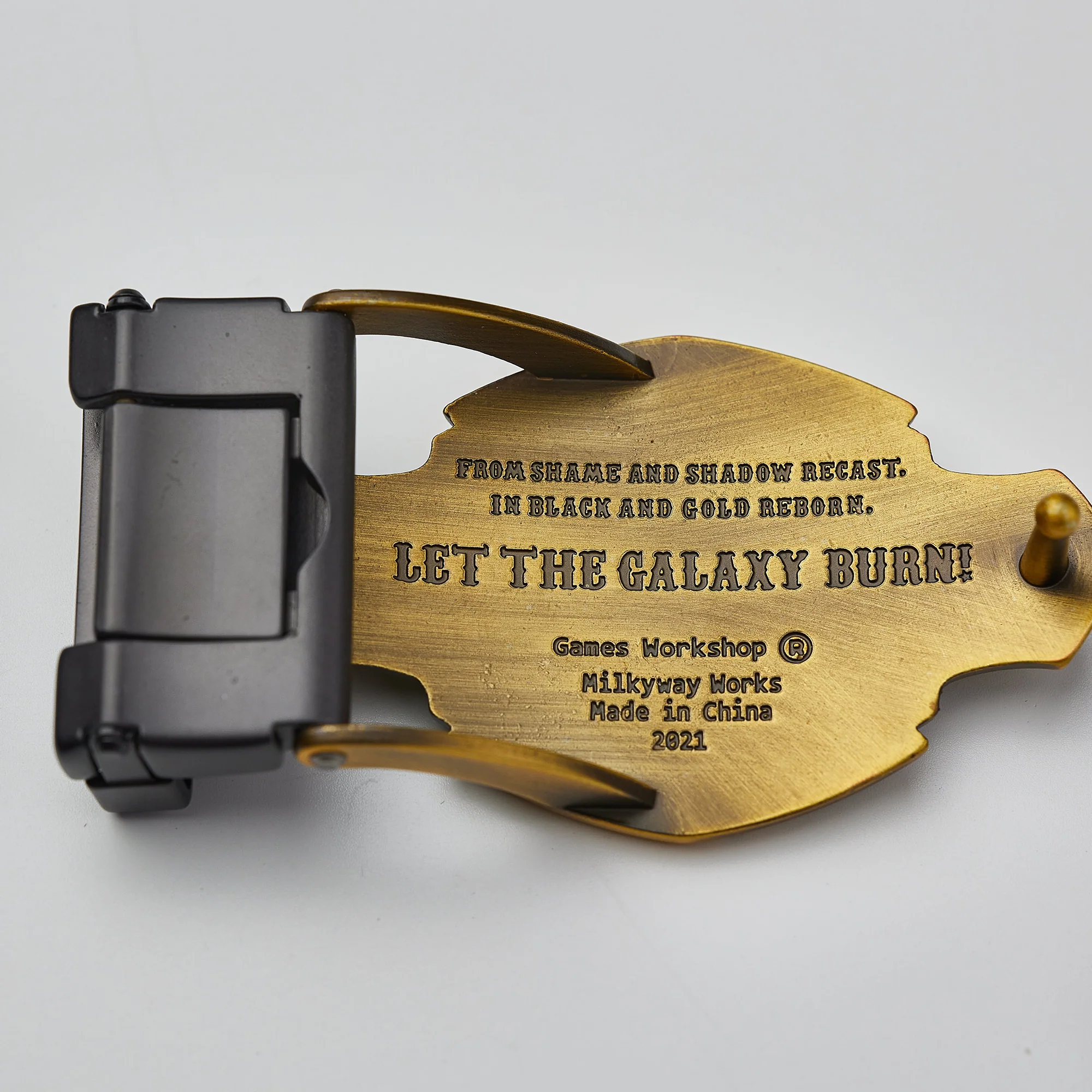 Warhammer 40K Chaos Horus Buckle Of The Warmaster Belt buckle Starforged  Other - Image 5
