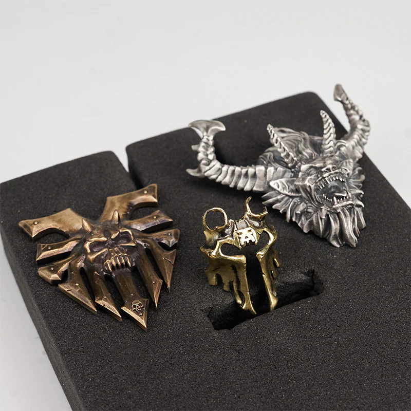 Starforged  Ka'Bandha Khorne Chaos Demon Men's 18K Gold Necklace Warhammer 40K Blood Angel Killer Pendant - Image 6
