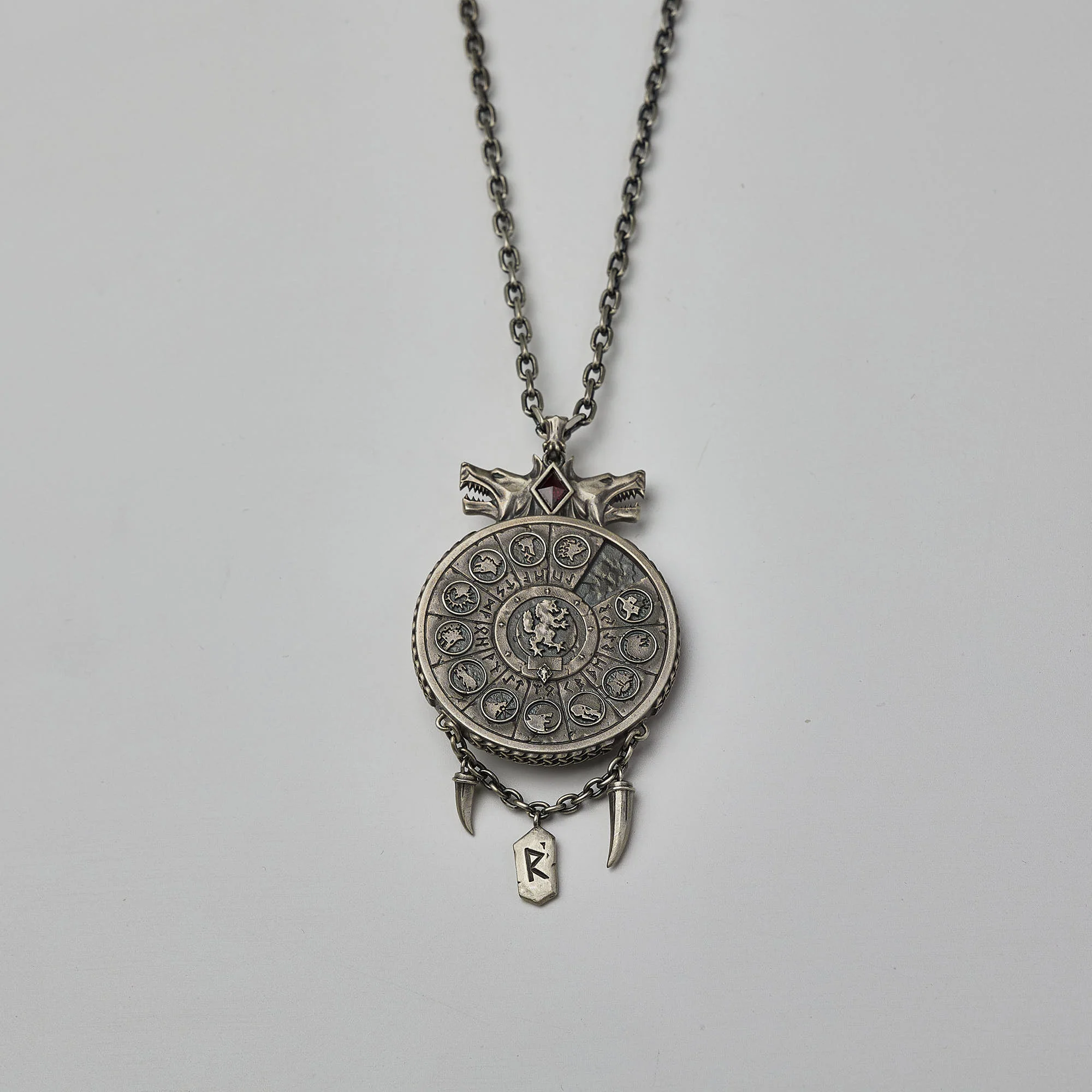 Warhammer 40K Vlka Fenryka Grand Annulus Pendant Silver Space Wolf by Starforged - Image 5