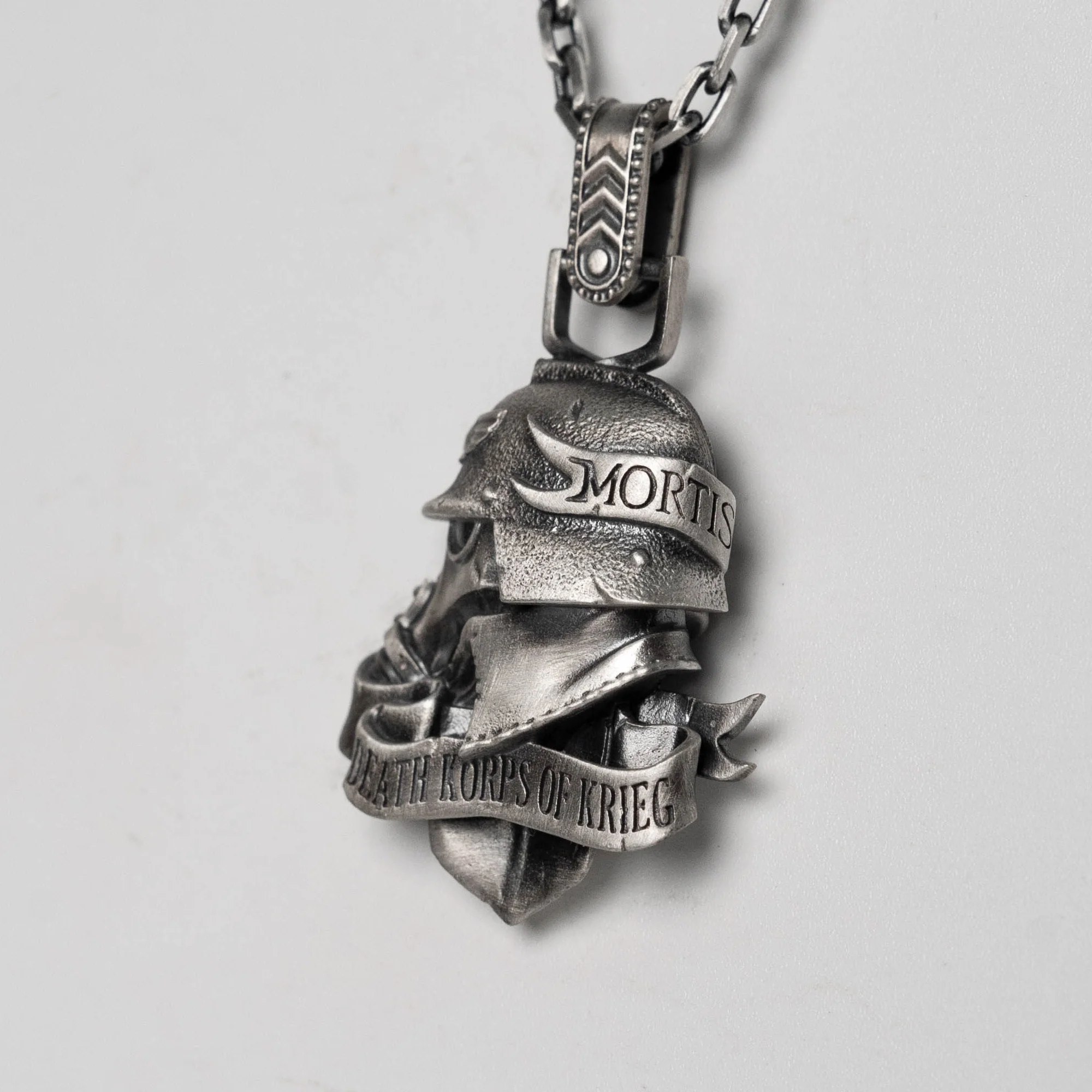 Warhammer 40K Astra Militarum Death Korps of Krieg Memento Mori Pendant by Starforged - Image 4