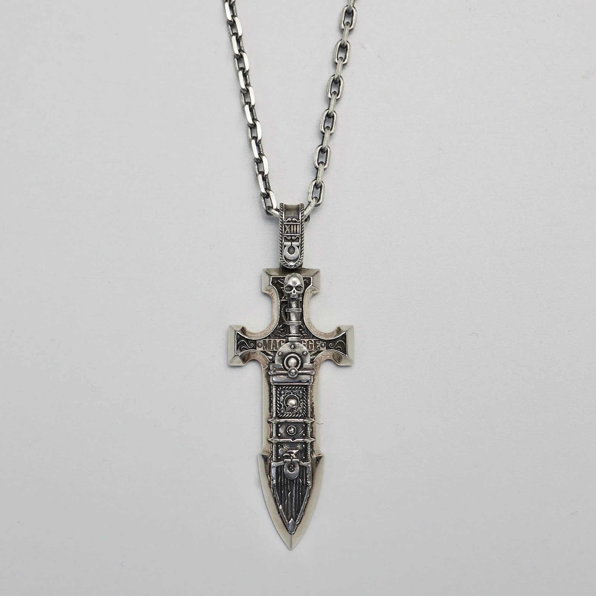 Warhammer 40K Blade of Roboute Guilliman Gladius Incandor Pendant by Starforged - Image 3