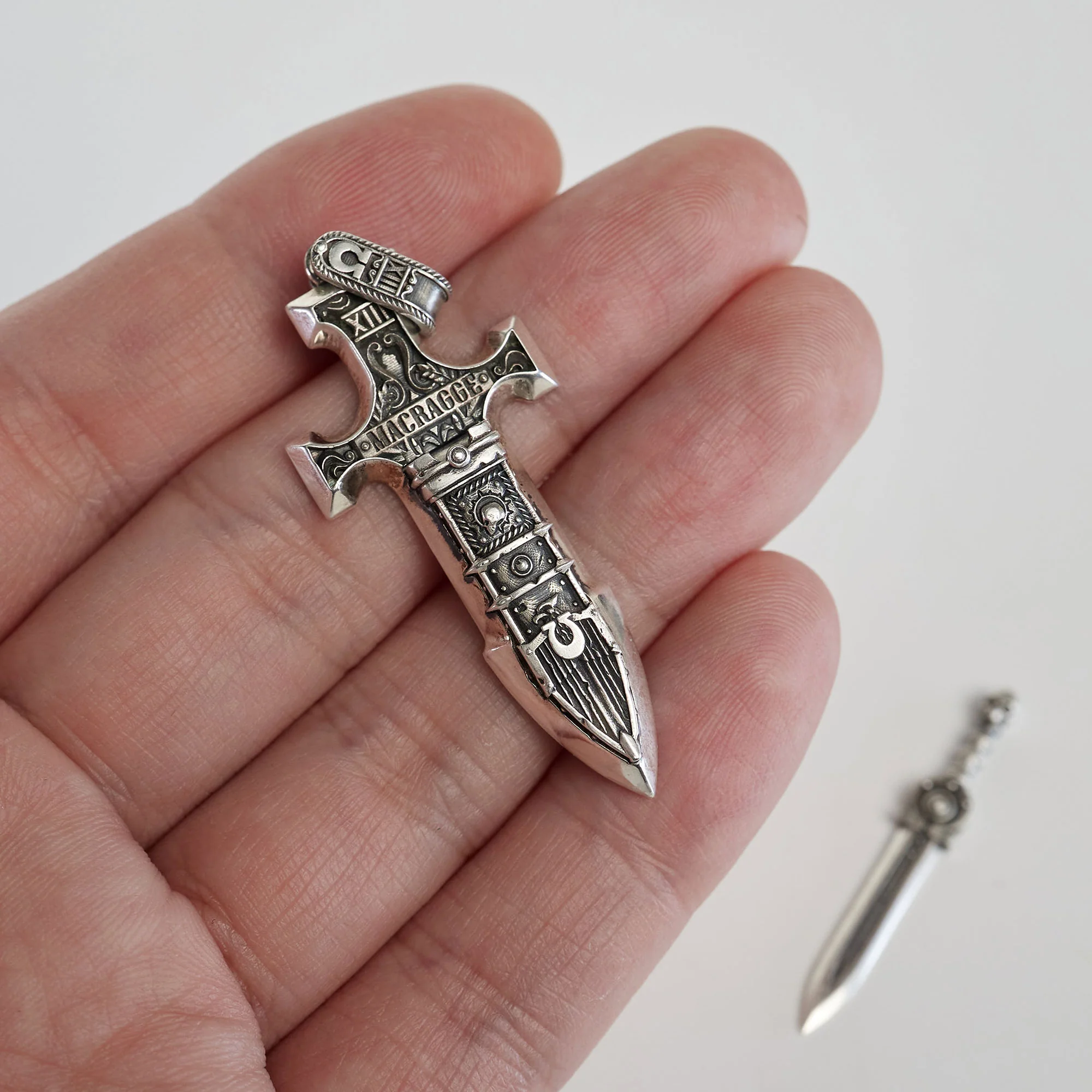 Warhammer 40K Blade of Roboute Guilliman Gladius Incandor Pendant by Starforged - Image 6