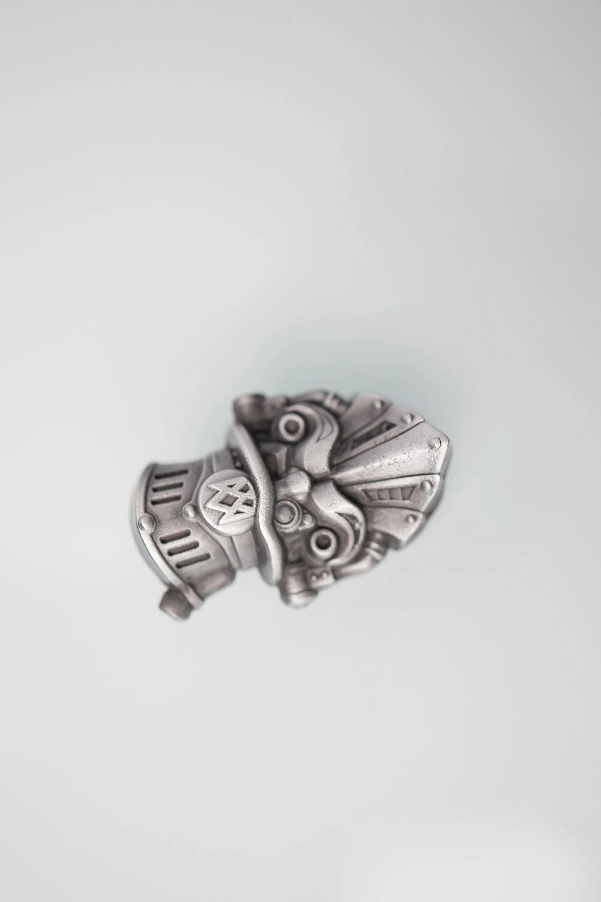 Warhammer Age of Sigma Brokk Grungsson Pin Badge AOS Lord-Magnate of Barak Nar Brooch Starforged - Image 4