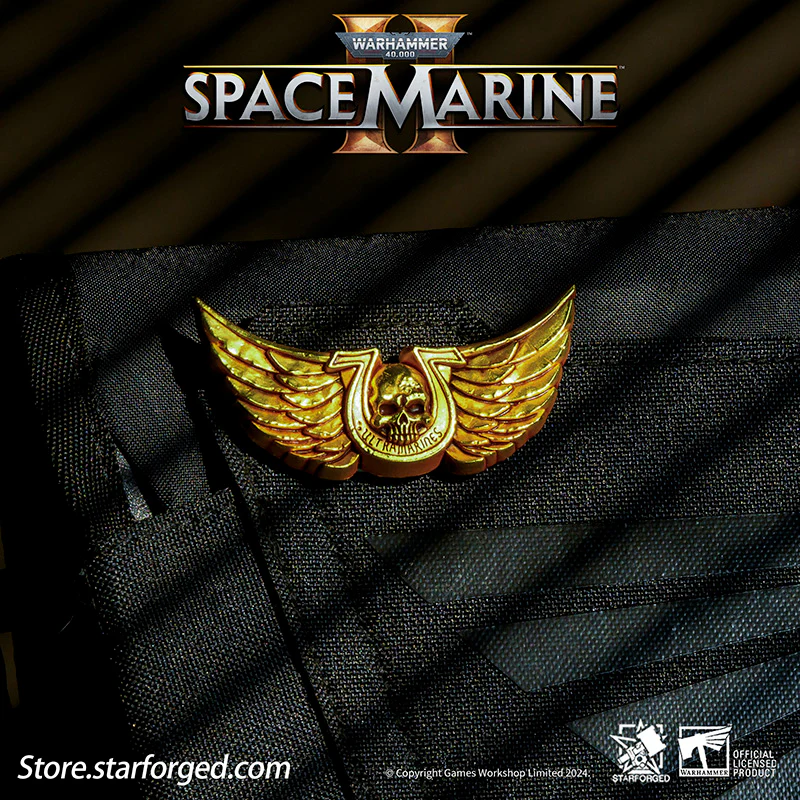 Starforged Warhammer 40K Titus Ultramarines Courage & Honour Pin Badge Men's Accessories - Image 2
